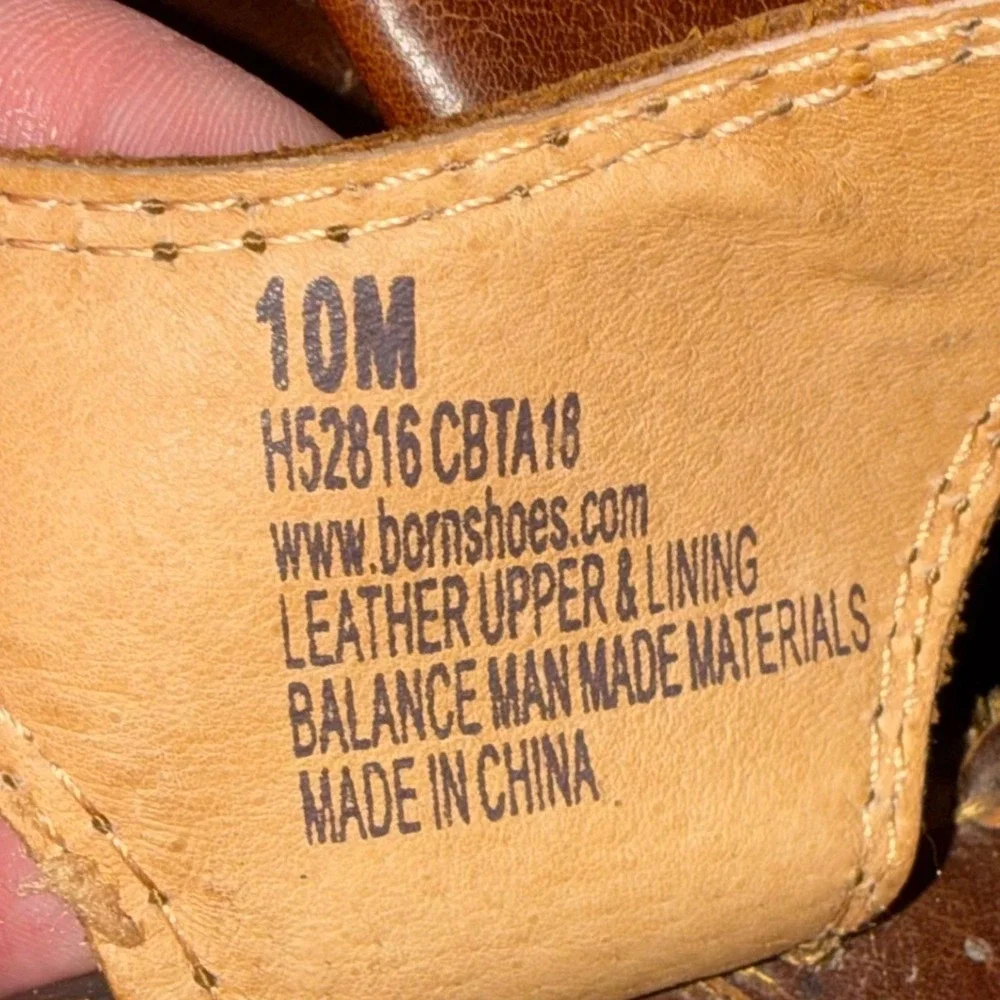 Born Mens Brown Leather Fisherman Sandals Closed Toe Comfort Shoes 10M